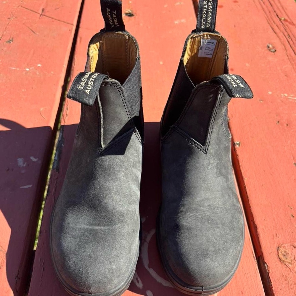 Blundstone Charcoal Suede Chelsea Boots - Picture 3 of 6